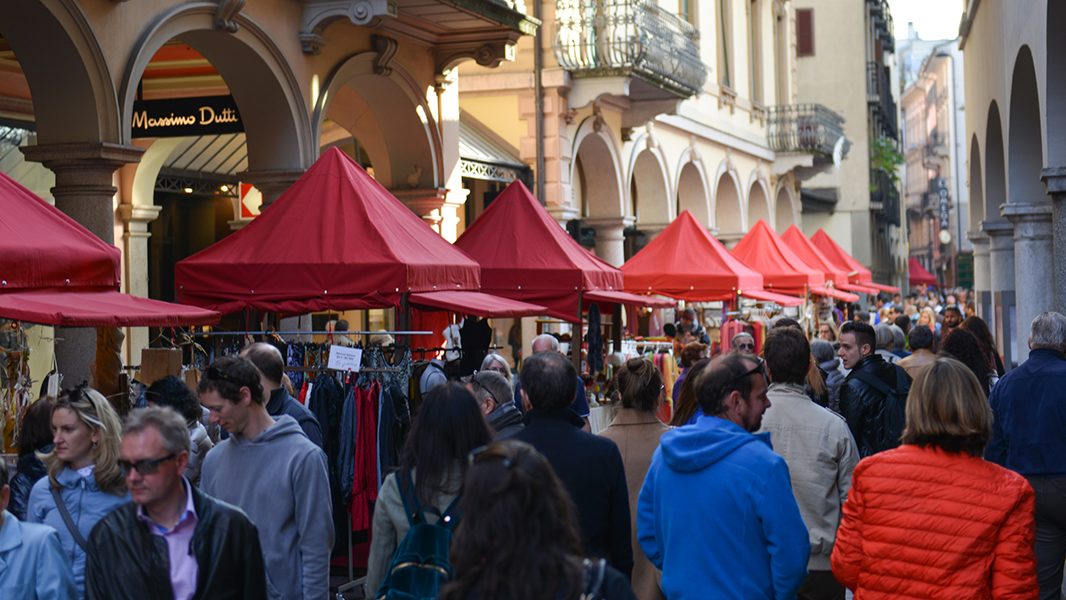lasignoradeglianelli-mercato-pasqua-lugano